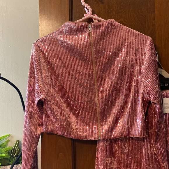 Stunning Cefian sequin and pink velvet 2 piece set 😍😍😍 - Picture 7 of 13